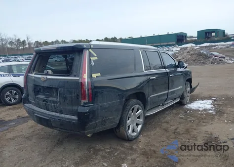 2017 Cadillac Escalade Esv Luxury z USA, uszkodzony, nr VIN 1GYS4HKJ5HR369259